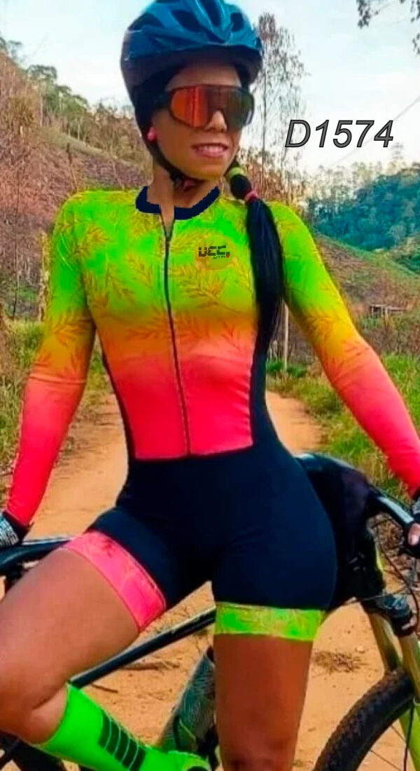 D1574 UCCPRO Enterizo Mujer